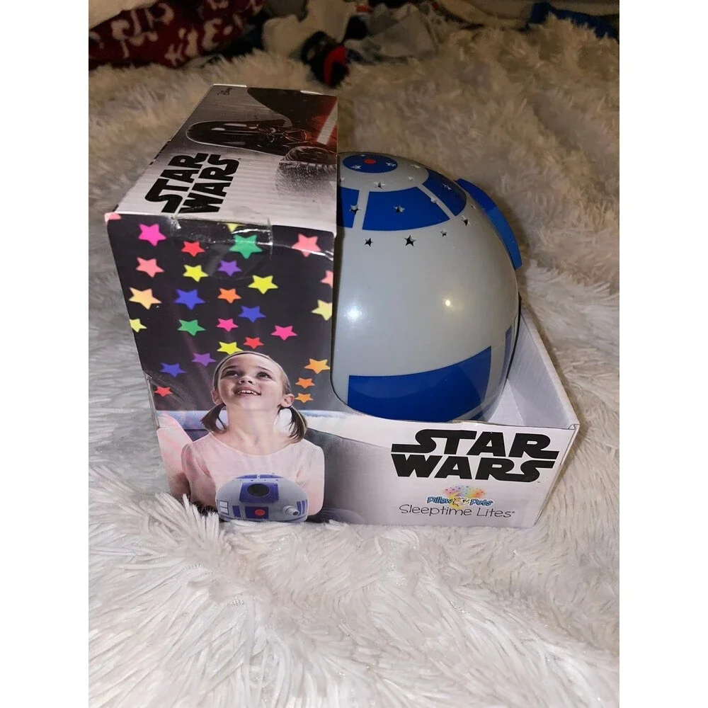 Star Wars R2D2 night light by Pillow Pets